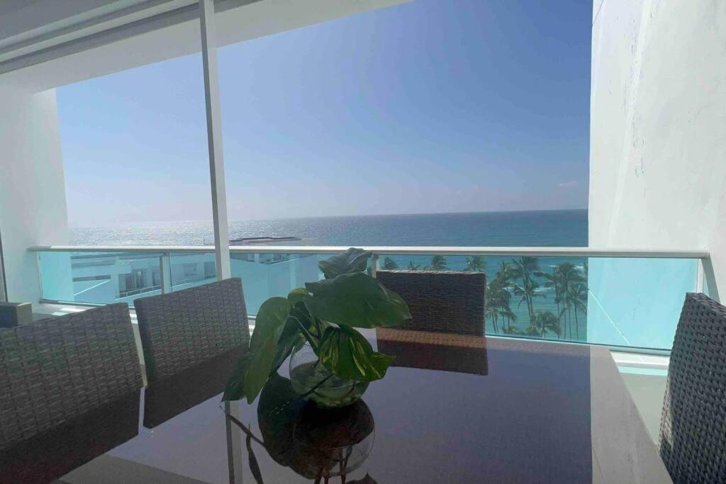 Bueno Paradise Condo In Marbella خوان دوليو المظهر الخارجي الصورة