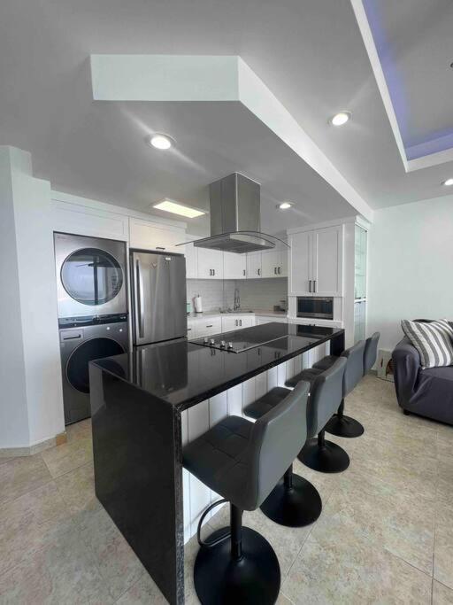 Bueno Paradise Condo In Marbella خوان دوليو المظهر الخارجي الصورة