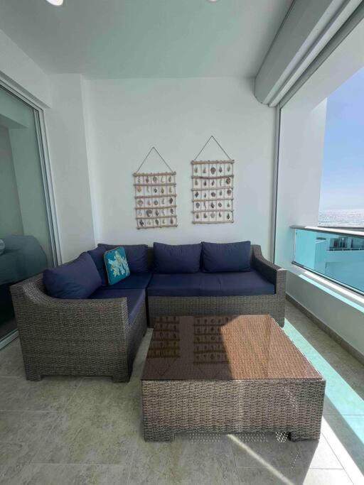 Bueno Paradise Condo In Marbella خوان دوليو المظهر الخارجي الصورة