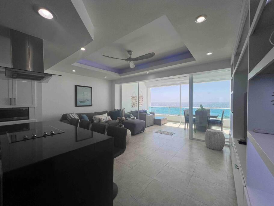 Bueno Paradise Condo In Marbella خوان دوليو المظهر الخارجي الصورة