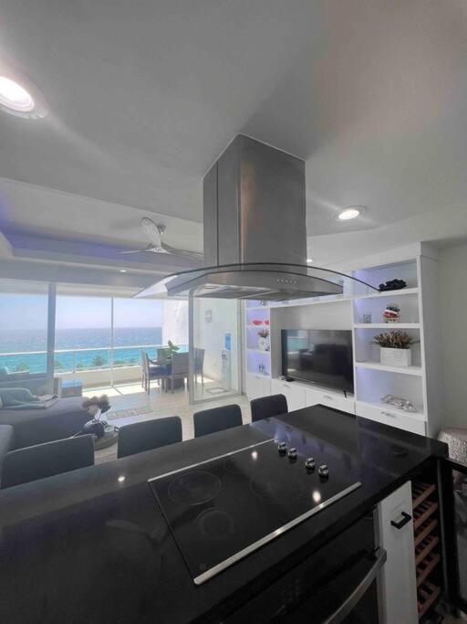 Bueno Paradise Condo In Marbella خوان دوليو المظهر الخارجي الصورة